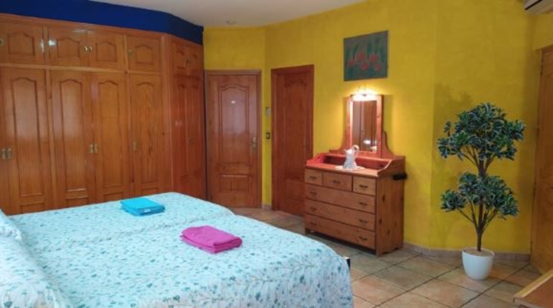 Ciudad Real - Valdepeñas - 2100m2