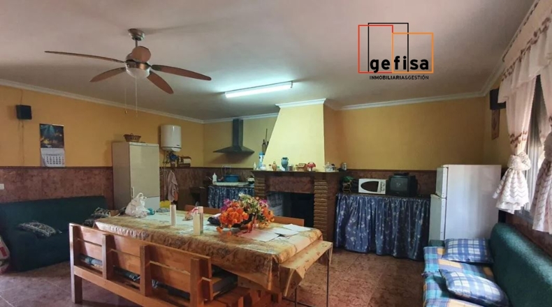 Ciudad Real - Valdepeñas - 35000m2