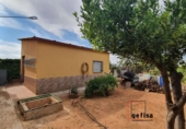 Casa de camp amb terreny en venda a Valdepeñas ref.: TR187533 foto