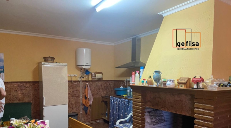 Ciudad Real - Valdepeñas - 35000m2