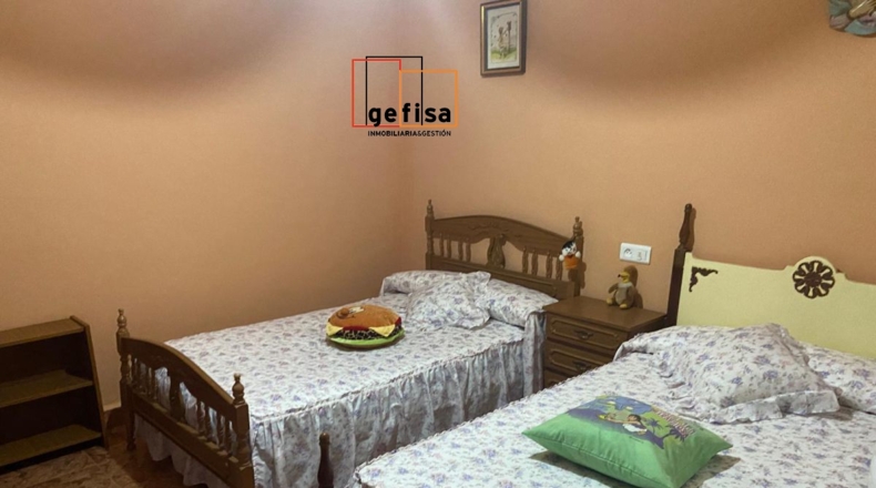 Ciudad Real - Valdepeñas - 35000m2