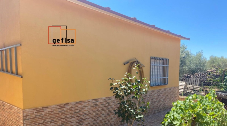 Ciudad Real - Valdepeñas - 35000m2