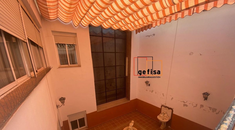 Ciudad Real - Valdepeñas - 280m2