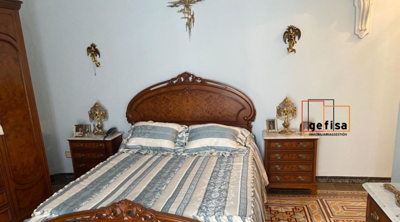 Ciudad Real - Valdepeñas - 280m2