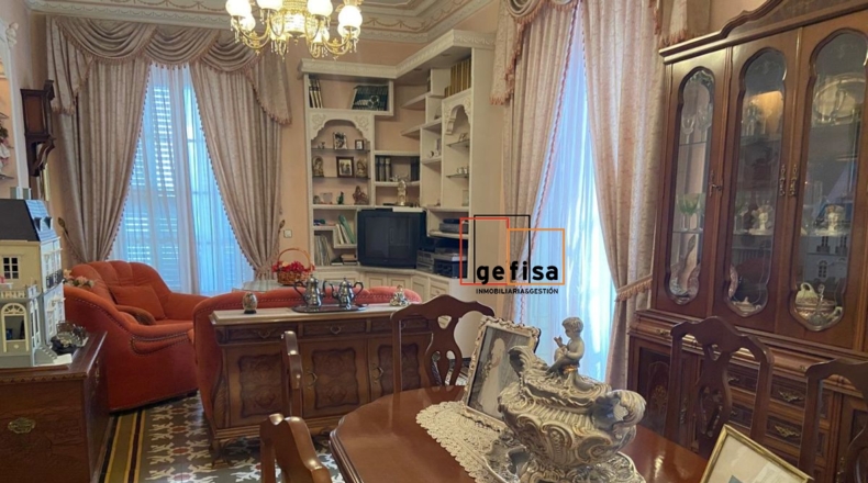 Ciudad Real - Valdepeñas - 280m2