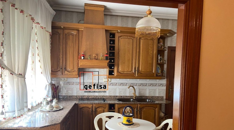 Ciudad Real - Valdepeñas - 280m2