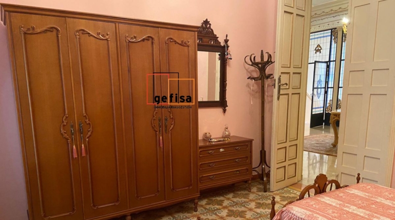 Ciudad Real - Valdepeñas - 280m2