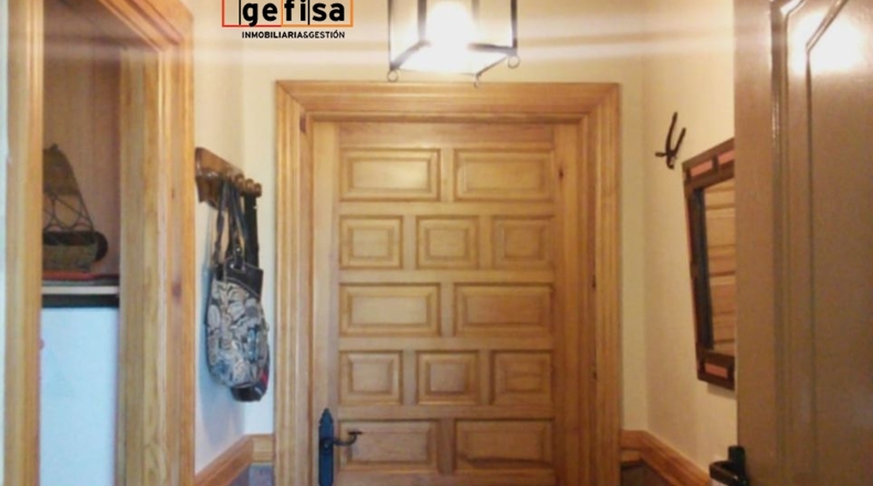 Ciudad Real - Valdepeñas - 17000m2