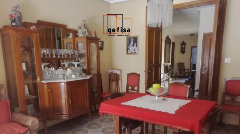 Ciudad Real - Valdepeñas - 200m2