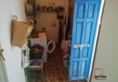 Дом с участком на продажу в городе Вальдепеньяс. Фото