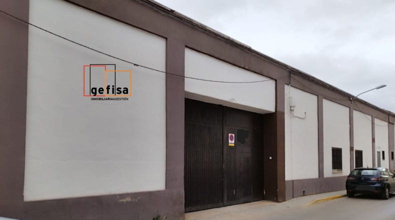 Ciudad Real - Valdepeñas - 1178m2