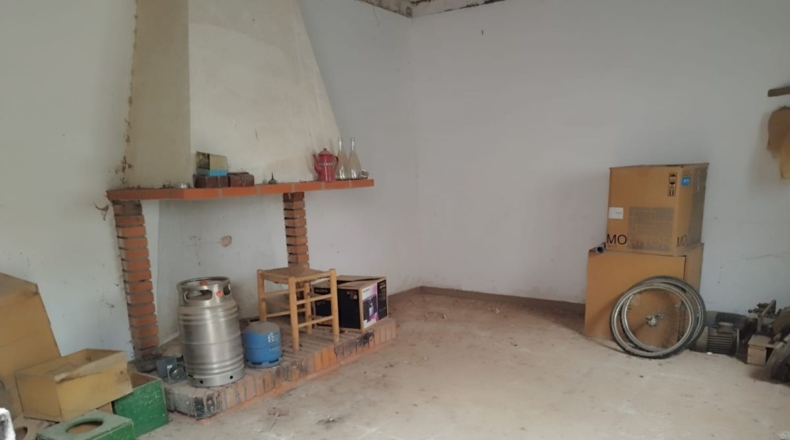 Ciudad Real - Valdepeñas - 1084m2