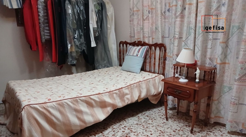 Ciudad Real - Valdepeñas - 401m2