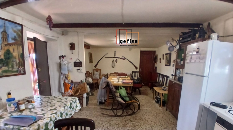 Ciudad Real - Valdepeñas - 5400m2