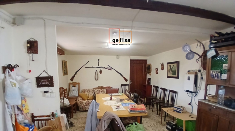 Ciudad Real - Valdepeñas - 5400m2