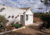Casa de camp amb terreny en venda a Valdepeñas ref.: TR284998 foto