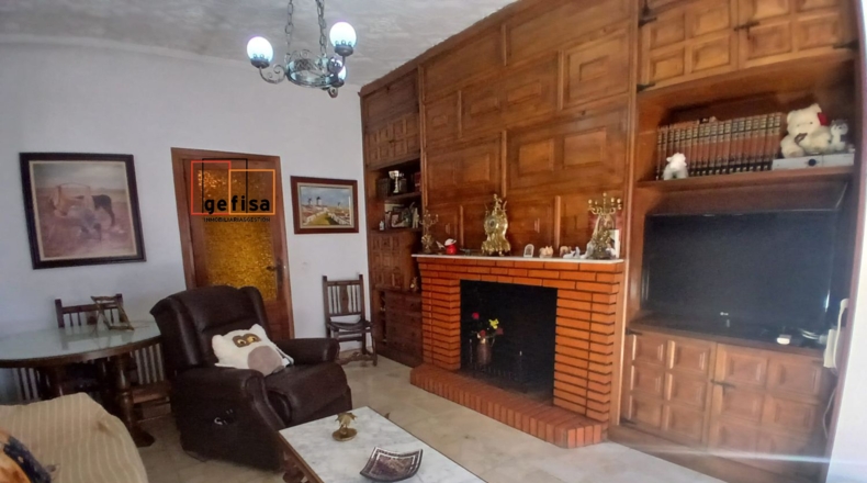 Ciudad Real - Valdepeñas - 604m2
