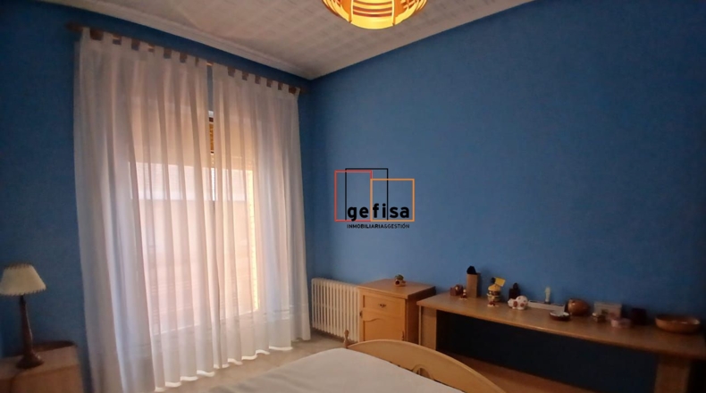 Ciudad Real - Valdepeñas - 604m2