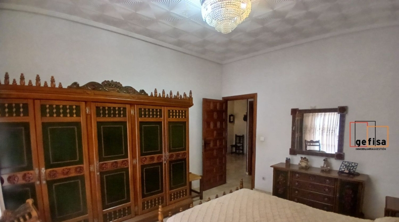 Ciudad Real - Valdepeñas - 604m2