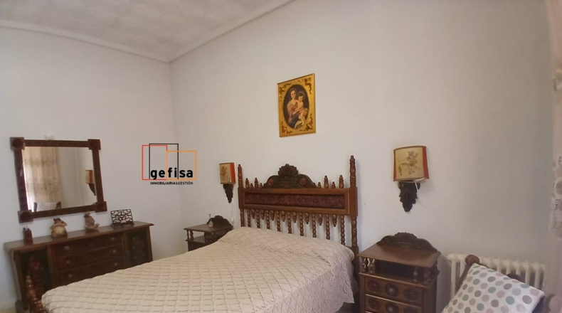 Ciudad Real - Valdepeñas - 604m2