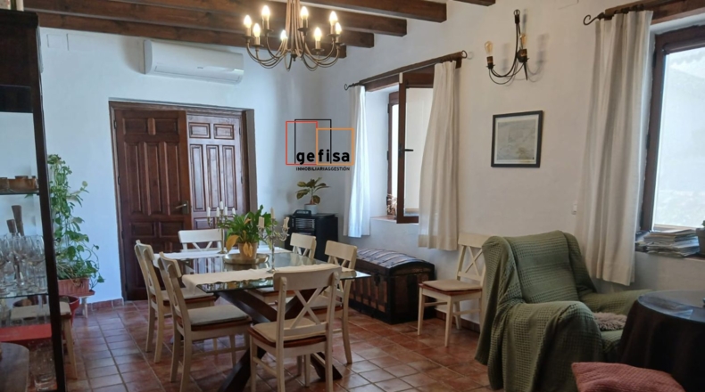 Ciudad Real - Valdepeñas - 370m2