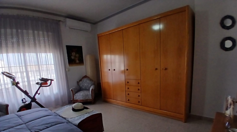 Ciudad Real - Valdepeñas - 218m2