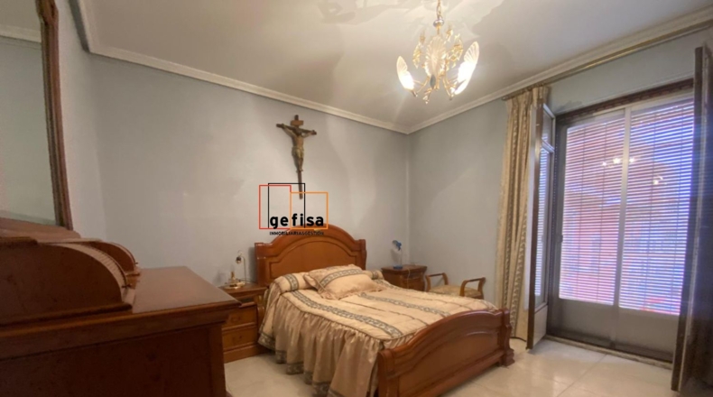 Ciudad Real - Valdepeñas - 451m2