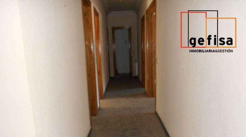 Ciudad Real - Valdepeñas - 1000m2