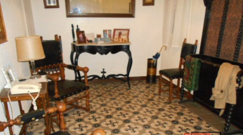 Ciudad Real - Valdepeñas - 250m2