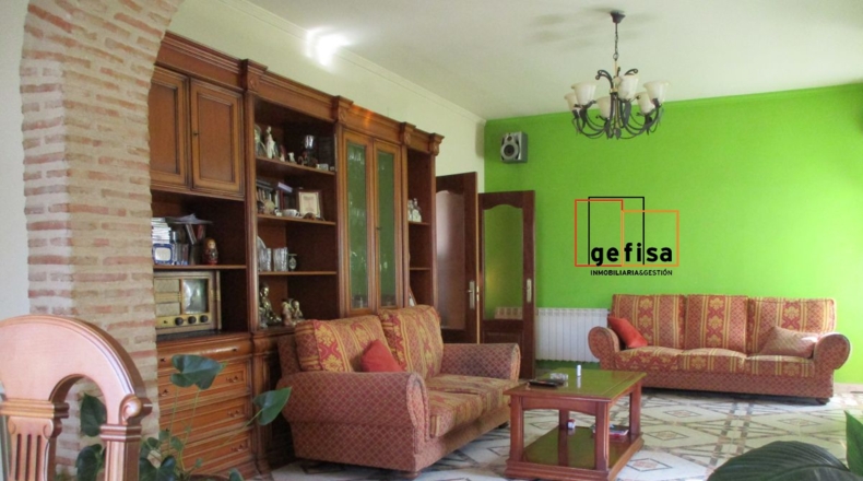 Ciudad Real - Valdepeñas - 640m2
