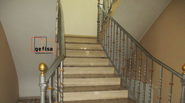 Ciudad Real - Valdepeñas - 640m2