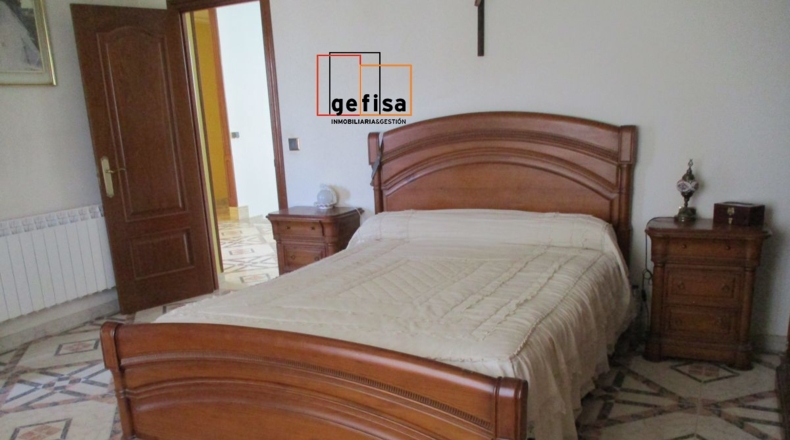 Ciudad Real - Valdepeñas - 640m2