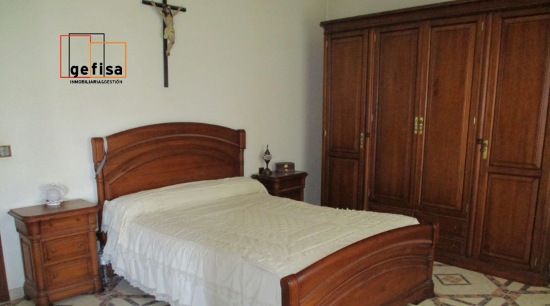 Ciudad Real - Valdepeñas - 640m2