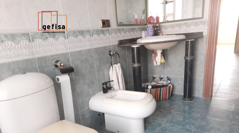 Ciudad Real - Valdepeñas - 640m2
