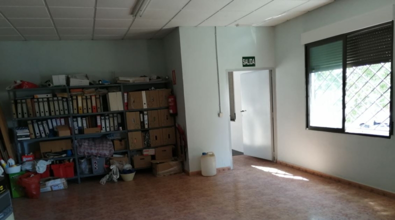 Ciudad Real - Valdepeñas - 1000m2