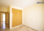 Chalet adosado con terreno en venta en Lebrija ref: TR105962 foto