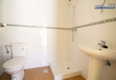 Chalet adosado con terreno en venta en Lebrija ref: TR105962 foto