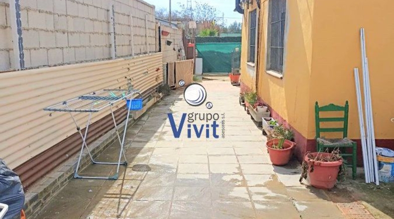 Seville - Alcalá de Guadaíra - 1600m2