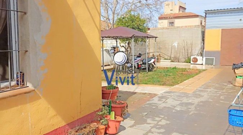 Seville - Alcalá de Guadaíra - 1600m2