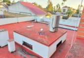 Villa con terreno en venta en Dos Hermanas ref: TR106328 foto