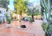 Villa con terreno en venta en Dos Hermanas ref: TR106328 foto