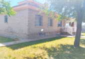 Xalet independent amb terreny en venda a Carmona ref.: TR106995 foto