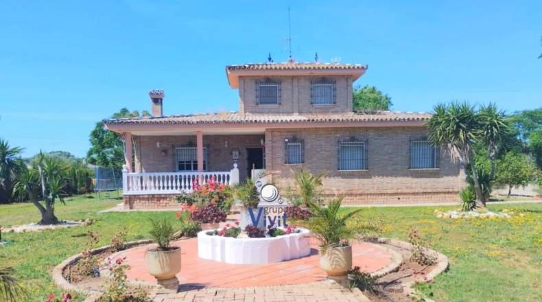 Sevilla - Carmona - 3000m2