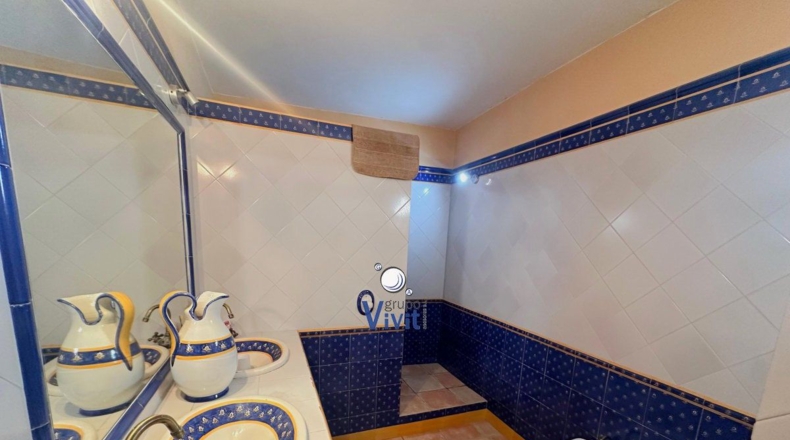 Sevilla - Алькала-де-Гуадаира - 179m2