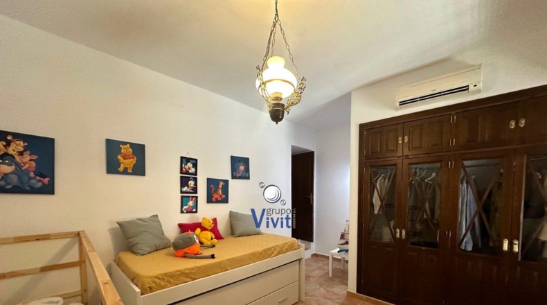 Sevilla - Алькала-де-Гуадаира - 179m2