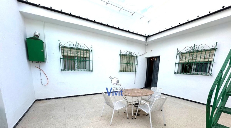 Seville - Alcalá de Guadaíra - 301m2