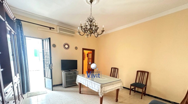 Seville - Alcalá de Guadaíra - 301m2