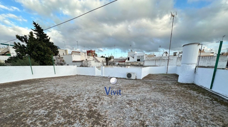 Seville - Alcalá de Guadaíra - 301m2