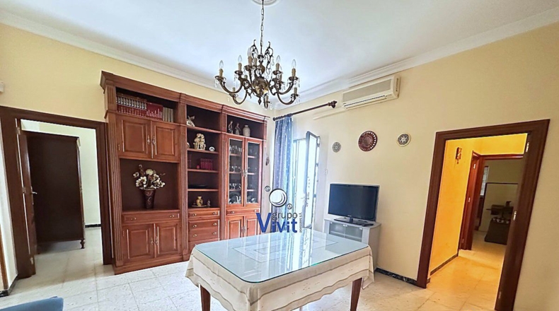Seville - Alcalá de Guadaíra - 301m2