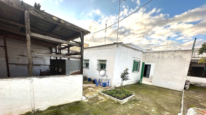 Seville - Alcalá de Guadaíra - 301m2